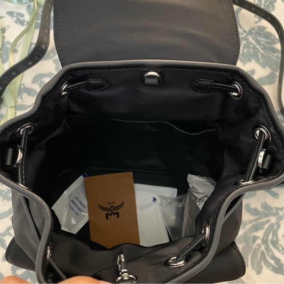 2026 MCM Small Aren Drawstring Backpack - Picture 5 of 7